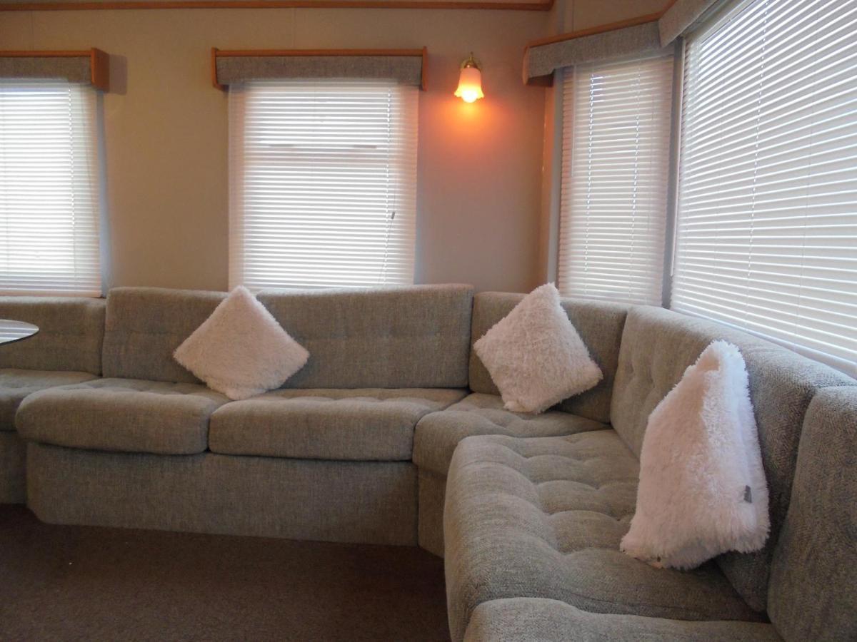 6 Berth Heated On The Chase Brisbane Apartment Ingoldmells Exterior photo