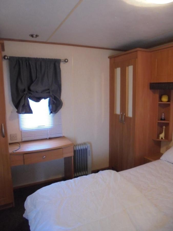 6 Berth Heated On The Chase Brisbane Apartment Ingoldmells Exterior photo