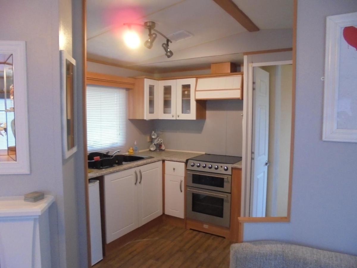 6 Berth Heated On The Chase Brisbane Apartment Ingoldmells Exterior photo